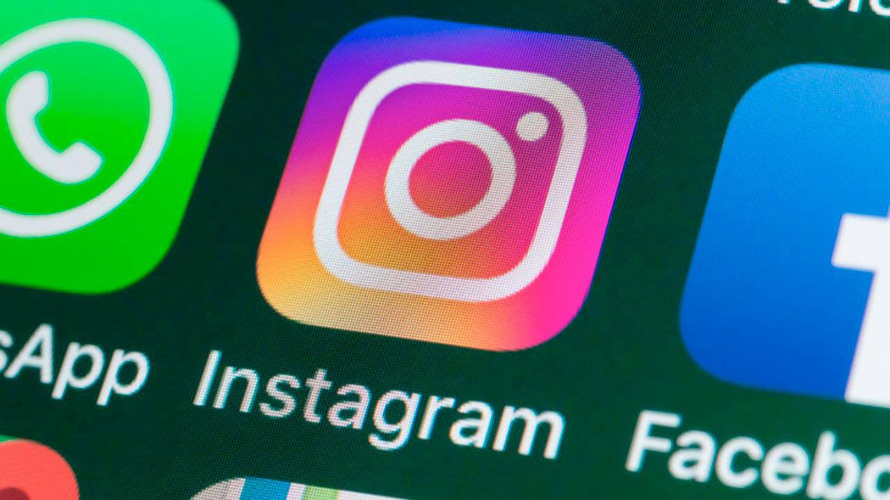 Whatsapp Facebook E Instagram In Down Costretti Alle Scuse Su Twitter Problemi Di Rete 95047 It